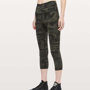 Lululemon Wunder Under Crop (High-Rise) *Full-On Luxtreme 21"